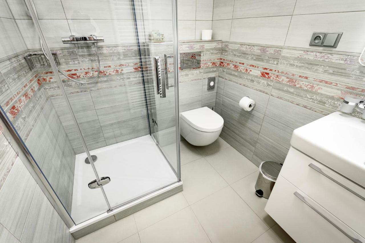 Vencluv Statek Hotel Javornice Kültér fotó